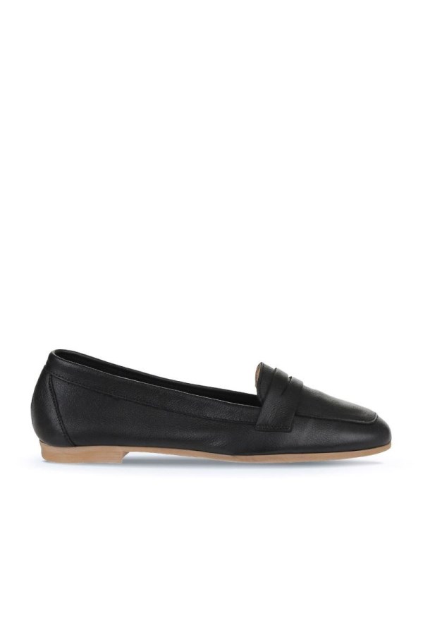 BLACK LOAFER WOMEN