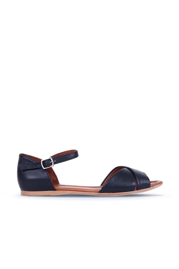 BLACK SANDALS WOMEN