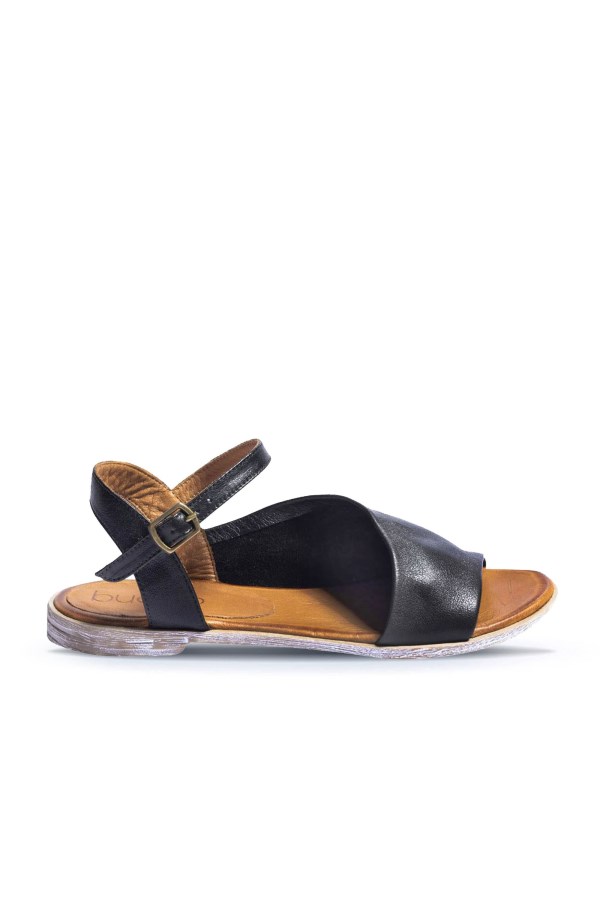 BLACK SANDALS WOMEN
