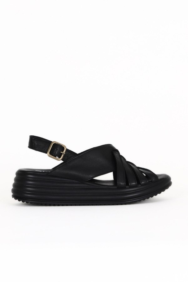 BLACK SANDALS WOMEN