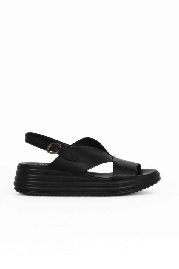 BLACK SANDALS WOMEN